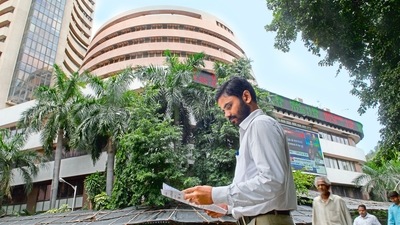 The shares of Tatva Chintan made debut at  ₹2,111.80 against the issue price of  ₹1,083. They then hit the day's high of  ₹2,486.30, rallying 129.57 per cent. (Mint File Photo)