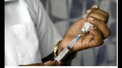 The door-to-door vaccination will start on a pilot basis from Friday in the K/East ward, corresponding to the Andheri (East) area, said the Brihanmumbai Municipal Corporation (BMC) on Thursday. (Pic for representation) The door-to-door vaccination will start on a pilot basis from Friday in the K/East ward, corresponding to the Andheri (East) area, said the Brihanmumbai Municipal Corporation (BMC) on Thursday. (Pic for representation)