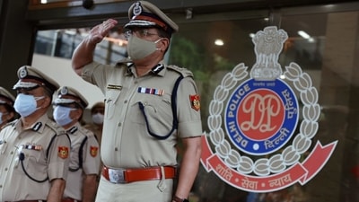 Rakesh Asthana assumed charge as the Delhi police commissioner on Tuesday, three days before he was retire as director general of Border Security Force. (HT photo) Rakesh Asthana assumed charge as the Delhi police commissioner on Tuesday, three days before he was retire as director general of Border Security Force. (HT photo)