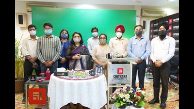 Chitkara University, Patiala, being presented the ‘District Green Champion’ award for the academic year 2020-21 by the Mahatma Gandhi National Council of Rural Education (MGNCRE), Ministry of Education, Government of India. (HT PHOTO)