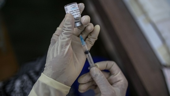 More than a million people (1,034,384 people) were vaccinated in Madhya Pradesh on Wednesday (July 28). (Bloomberg)