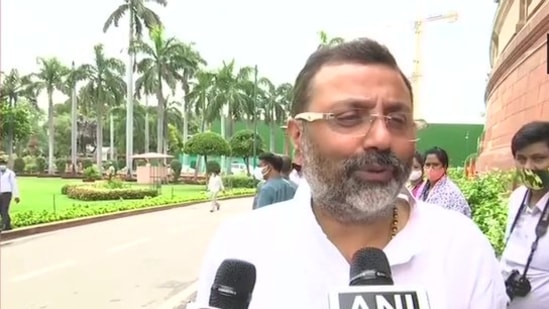 This comes a day after Dubey, an MP from Jharkhand’s Godda parliamentary constituency, claimed that TMC MP Mahua Moitra had called him a "Bihari gunda"(ANI/Twitter)