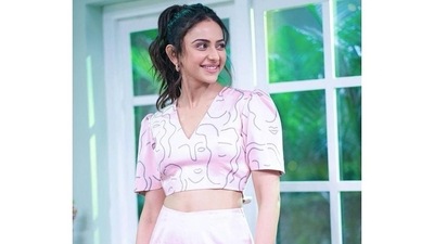 Sharing some images of herself to her Instagram feed, Rakul quoted Lilly Pultizer in her caption and wrote, "Anything is possible with sunshine and a little pink.” (Instagram) Sharing some images of herself to her Instagram feed, Rakul quoted Lilly Pultizer in her caption and wrote, "Anything is possible with sunshine and a little pink.” (Instagram)