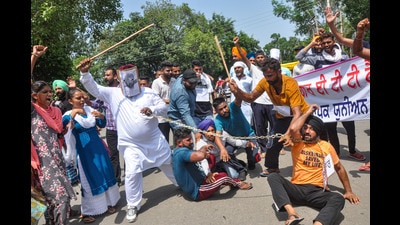 ETT-TET qualified unemployed teachers during a protest in Patiala on July 21. (PTI) ETT-TET qualified unemployed teachers during a protest in Patiala on July 21. (PTI)