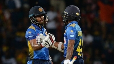 Kusal Mendis with Niroshand Dickwella (Twitter)