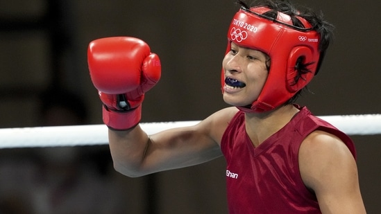 India's Lovlina Borgohain clenches her fist after winning her bout at Tokyo Olympics 2020(PTI)