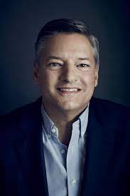 He hasn’t considered directing a show himself. That would be akin to going to the Louvre and saying, I think I’m going to start painting, Sarandos says. He hasn’t considered directing a show himself. That would be akin to going to the Louvre and saying, I think I’m going to start painting, Sarandos says.