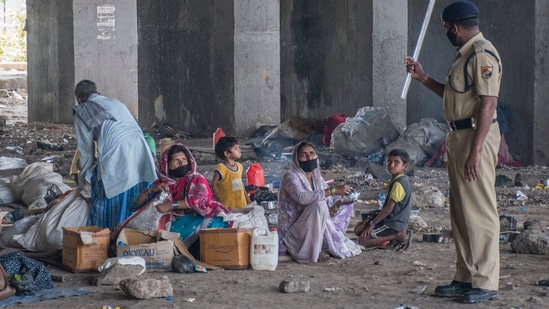 All districts that have been reporting a positivity rate of more than 10 per cent in the past few weeks need to consider strict restrictions(HT Photos/Representative Image) All districts that have been reporting a positivity rate of more than 10 per cent in the past few weeks need to consider strict restrictions(HT Photos/Representative Image)