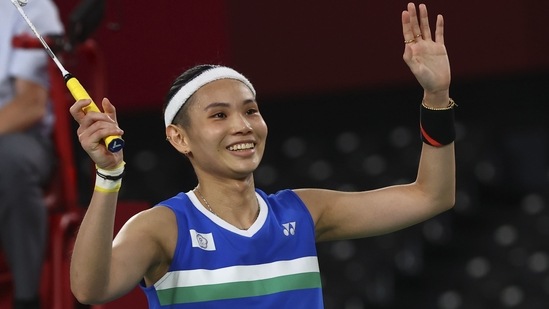 Tokyo 2020 Olympics - Badminton - Women's Singles - Semifinal - MFS - Musashino Forest Sport Plaza, Tokyo, Japan – July 31, 2021. Tai Tzu-Ying of Taiwan celebrates winning the match against P.V. Sindhu of India. REUTERS/Leonhard Foeger(REUTERS)