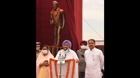 CM Capt Amarinder Singh after inaugurating Shaheed Udham Singh Memorial in Sunam on Saturday. (HT Photo)