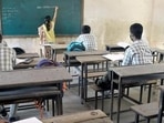 If any student or teacher or other school staff shows symptoms of cough, cold, or fever, they will be sent back home after giving first aid.(HT file photo. Representative image)