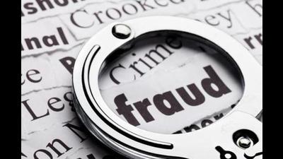 an provided the victims fake letterhead, visiting card and copy of an ID card showing him as the NCRB in-charge. (HT)