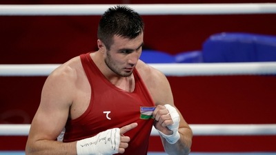 Tokyo 2020 Olympics - Boxing - Men's Super Heavyweight - Quarterfinal - KKG - Kokugikan Arena - Tokyo, Japan - August 1, 2021. Bakhodir Jalolov of Uzbekistan reacts after winning his fight against Ashish Kumar of India  REUTERS/Ueslei Marcelino (REUTERS)