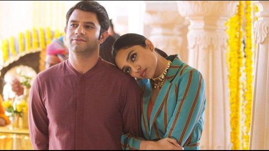 Arjun Mathur and Sobhita Dhulipala from Made in Heaven Arjun Mathur and Sobhita Dhulipala from Made in Heaven