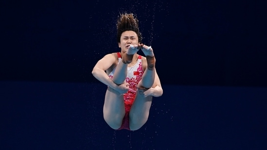 Tokyo 2020 Olympics - Diving - Women's 3m Springboard - Final - Tokyo Aquatics Centre, Tokyo, Japan - August 1, 2021. Tingmao Shi of China in action REUTERS/Clodagh Kilcoyne(REUTERS)