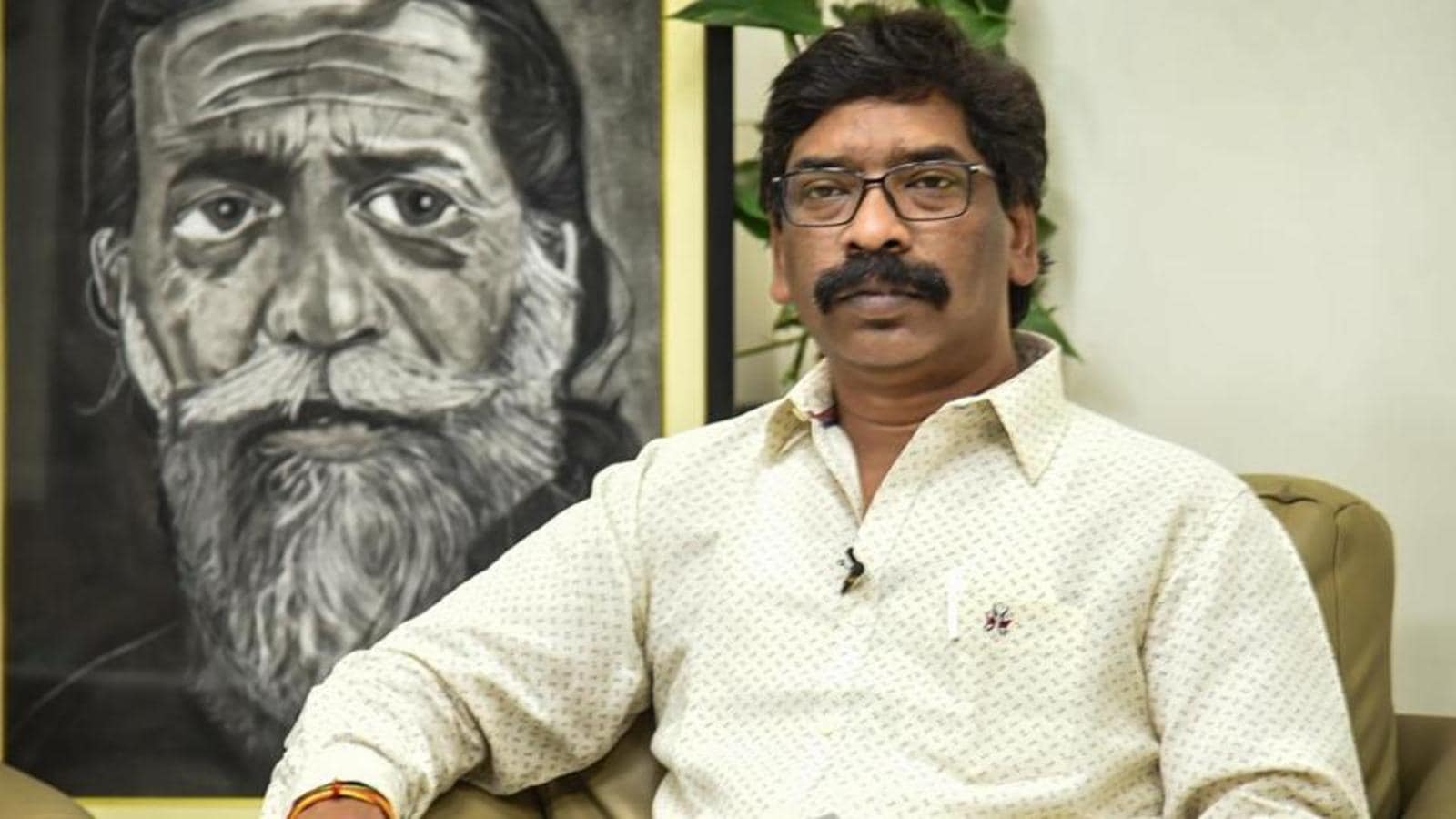 Jharkhand: Hemant Soren orders action against officials named in blanket scam