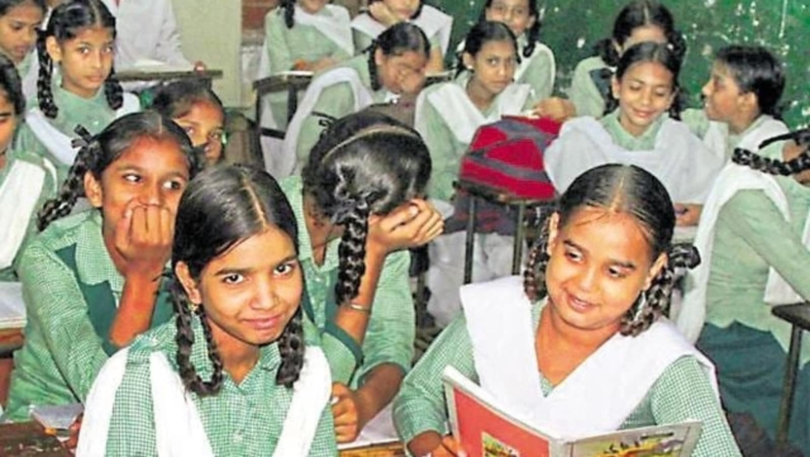 Schools to reopen in UP for classes 9-12 from Aug 16 with 50 pc attendance