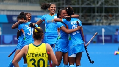 Tokyo 2020 Olympics - Hockey - Women - Quarterfinal - Australia v India - Oi Hockey Stadium, Tokyo, Japan - August 2, 2021. Players of India celebrate after winning their match. REUTERS/Kim Hong-Ji (REUTERS)