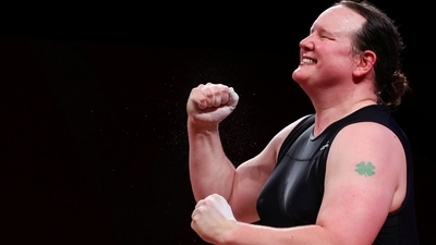 Tokyo 2020 Olympics - Weightlifting - Women's +87kg - Group A - Tokyo International Forum, Tokyo, Japan - August 2, 2021. Laurel Hubbard of New Zealand celebrates after a lift. REUTERS/Edgard Garrido (REUTERS)