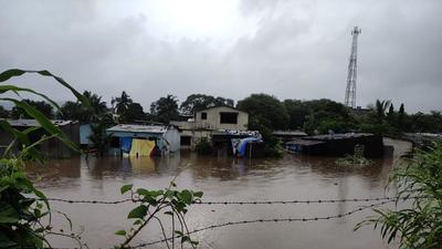 Experts emphasised that authorities should expedite relief measures which are yet to be provided to persons affected by last month’s floods in several parts of Maharashtra, (HT FILE) Experts emphasised that authorities should expedite relief measures which are yet to be provided to persons affected by last month’s floods in several parts of Maharashtra, (HT FILE)