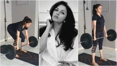 Bhagyashree pushes her limits, nails deadlifts for first time in workout video (Instagram/@bhagyashree.online) Bhagyashree pushes her limits, nails deadlifts for first time in workout video (Instagram/@bhagyashree.online)