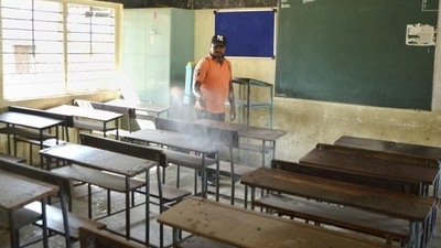 The state government also allowed the resumption of offline classes for students of classes 1, 5 and 8 subject to certain conditions. (PTI file photo. Representative image) The state government also allowed the resumption of offline classes for students of classes 1, 5 and 8 subject to certain conditions. (PTI file photo. Representative image)