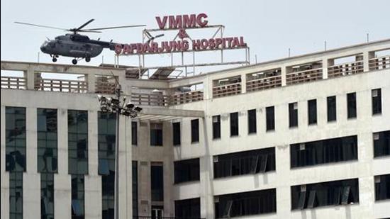 The patients offered ECMO treatment at Safdarjung hospital were critical and died of other complications. (ANI)