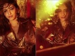 Ananya Panday’s sizzling look in <span class='webrupee'>₹</span>22k golden metallic trench makes jaws drop(Amigos Communications)