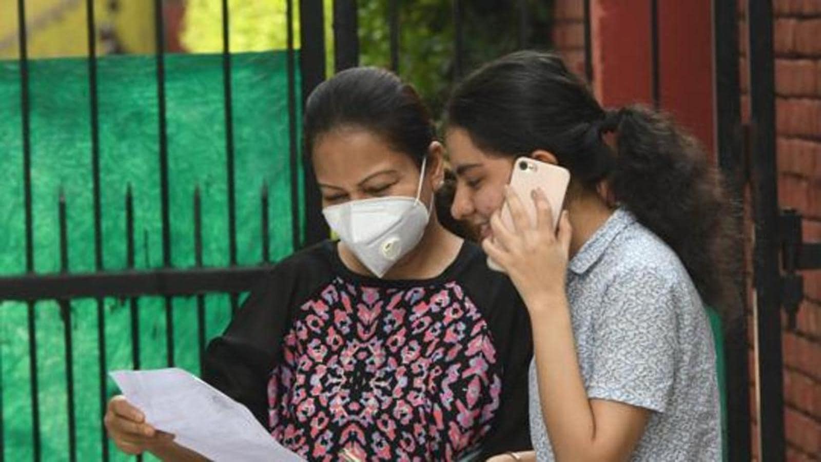 All candidates pass Class 12 board exams following students’ agitation in Bengal