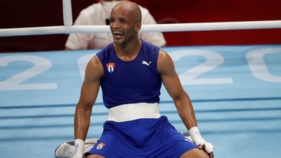 Tokyo 2020: Throwback champ Roniel Iglesias wins his 2nd boxing gold for Cuba. (REUTERS)