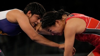 Chiba: India's Sonam Sonam, left, and Mongolia's Battsetseg Soronzonbold compete during the men's kg Greco-Roman wrestling match at the 2020 Summer Olympics, Tuesday, Aug. 3, 2021 in Chiba, Japan. AP/PTI(AP08_03_2021_000165B) (AP) Chiba: India's Sonam Sonam, left, and Mongolia's Battsetseg Soronzonbold compete during the men's kg Greco-Roman wrestling match at the 2020 Summer Olympics, Tuesday, Aug. 3, 2021 in Chiba, Japan. AP/PTI(AP08_03_2021_000165B) (AP)