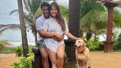 Kim Sharma and Leander Paes were spotted strolling in Mumbai on Monday. Kim Sharma and Leander Paes were spotted strolling in Mumbai on Monday.