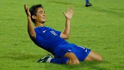 Knee-sliding to glory