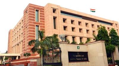 The CAG report points out specific cases of brazen non-compliance by auto dealers in Bihar under the transport department’s watch. (Courtesy- CAG website) The CAG report points out specific cases of brazen non-compliance by auto dealers in Bihar under the transport department’s watch. (Courtesy- CAG website)