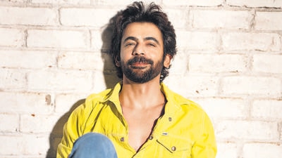 As Sunil Grover turns 44 today, he says, “Aaj kal birthday, phone and social media pe thanks kehne mein nikal jata hai.” As Sunil Grover turns 44 today, he says, “Aaj kal birthday, phone and social media pe thanks kehne mein nikal jata hai.”