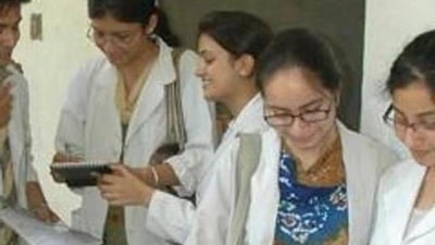 DMER Haryana recruitment: Apply for various posts of senior resident/Demonstrators (HT Photo) DMER Haryana recruitment: Apply for various posts of senior resident/Demonstrators (HT Photo)