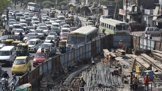 Planned areas in Delhi have an average of 1.6 times more road space and 1.4 times more open qualitative spaces than the unplanned areas. (File photo)