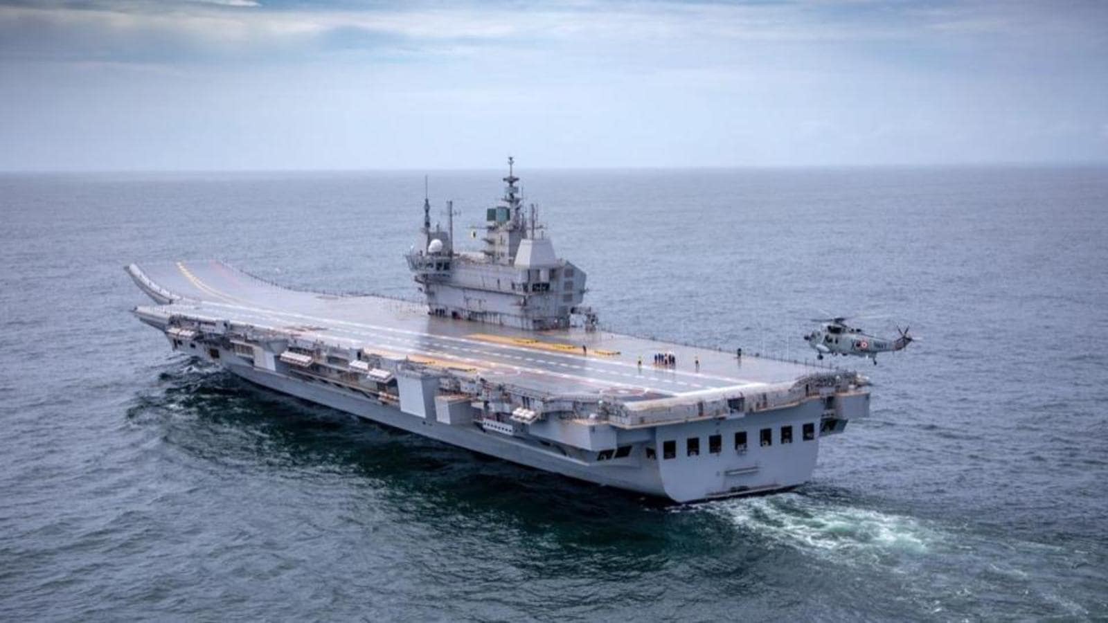 Aircraft carrier Vikrant sets sail for sea trials | Latest News India -  Hindustan Times