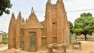 Less than 9% of UNESCO World Heritage Sites are in Africa. Experts say the award is too Eurocentric. But in Africa, there's also a lack of structures and political will to preserve cultural and natural heritage. (OPIC) Less than 9% of UNESCO World Heritage Sites are in Africa. Experts say the award is too Eurocentric. But in Africa, there's also a lack of structures and political will to preserve cultural and natural heritage. (OPIC)