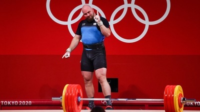 Tokyo 2020 Olympics - Weightlifting - Men's +109kg - Group B - Tokyo International Forum, Tokyo, Japan - August 4, 2021. David Litvinov of Israel reacts after a lift. REUTERS/Edgard Garrido (REUTERS)
