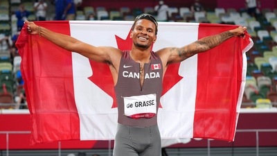 Olympics: Canadian Andre De Grasse wins 200m gold (REUTERS)