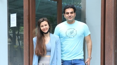 Arbaaz Khan and Giorgia Andriani celebrated his birthday at a restaurant. Arbaaz Khan and Giorgia Andriani celebrated his birthday at a restaurant.