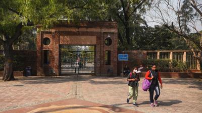 70,000 seats are available for undergraduate courses in over 63 colleges of Delhi University. Interested candidates can apply till August 31. (Amal KS/HT Archive) 70,000 seats are available for undergraduate courses in over 63 colleges of Delhi University. Interested candidates can apply till August 31. (Amal KS/HT Archive)