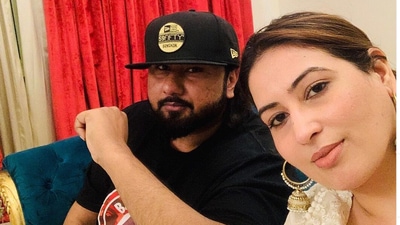 Yo Yo Honey Singh's wife Shalini has accused him of domestic violence. Yo Yo Honey Singh's wife Shalini has accused him of domestic violence.