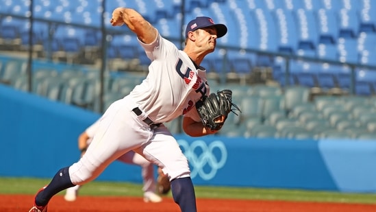 Tokyo 2020 Olympics - Baseball - Men - Round 2 Repechage - Dominican Republic v United States - Yokohama Baseball Stadium, Yokohama, Japan - August 4, 2021. David Robertson of the United States in action. REUTERS/Jorge Silva(REUTERS)