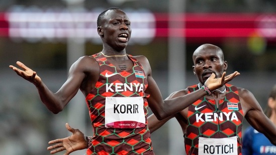 Emmanuel Korir, left, of Kenya, celebrates after winning the gold medal with silver medalist Ferguson Rotich, also of Kenya, in the men's 800-meter final at the 2020 Summer Olympics, Wednesday, Aug. 4, 2021, in Tokyo. (AP Photo/Petr David Josek)(AP)