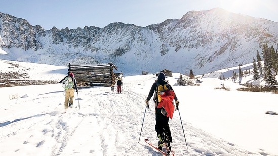 If you want to experience the best winters in India then you have to get out of your cosy corner, pack your bags and fly. Here are a few destinations you can visit in India during the winters to witness snow.(Unsplash)