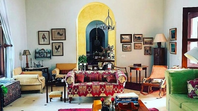 Tikli Bottom: Situated amidst the Aravalli Hills in Gurgaon, Tikli Bottom is one of the best places to visit if you are planning a staycation with your friends. It will give you a homely and you can watch birds from the terrace garden. (Instagram/@dfordelhi)