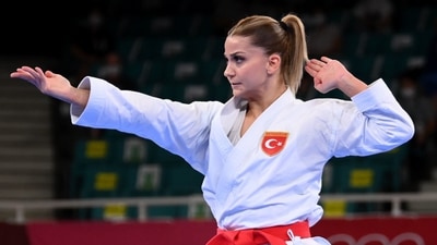 Tokyo 2020 Olympics - Karate - Women's Individual Kata - Bronze medal match - Nippon Budokan, Tokyo, Japan - August 5, 2021. Dilara Bozan of Turkey competes. REUTERS/Annegret Hilse (REUTERS)