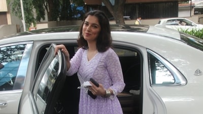 Divya Khosla Kumar in Bandra. Divya Khosla Kumar in Bandra.